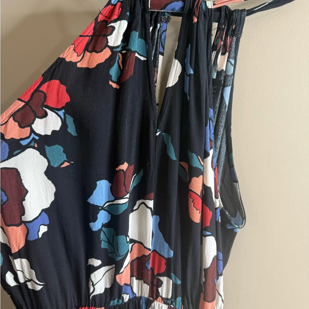 Astr the Label high v neck halter  Sleeveless Jumpsuit small - Image 5