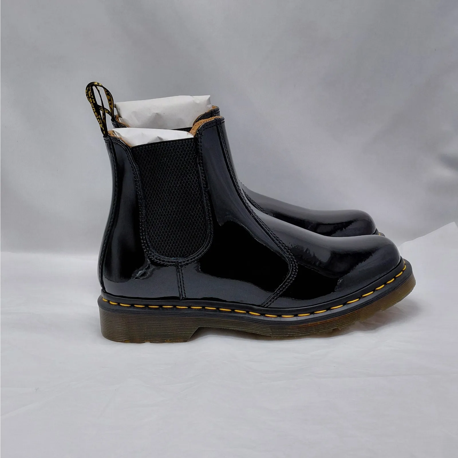 Dr Martens Womens Chelsea Boots Size 9 Black Patent Leather Goth Biker Punk - Image 2