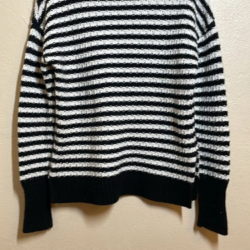Gap Merino Wool Blend Turtleneck Sweater Stripes size XS - Image 6