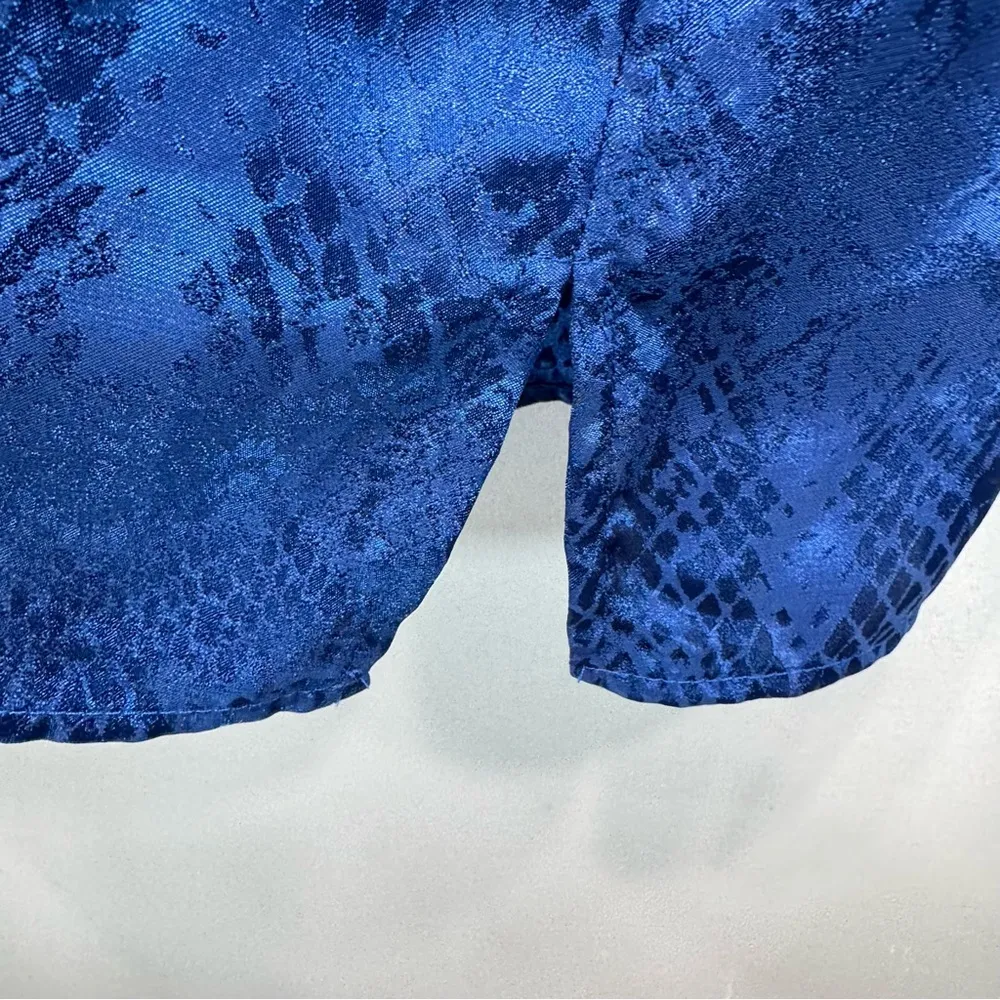 Royal Blue Snakeskin Textured Long Sleeve Button Front Tunic Size M - Image 8