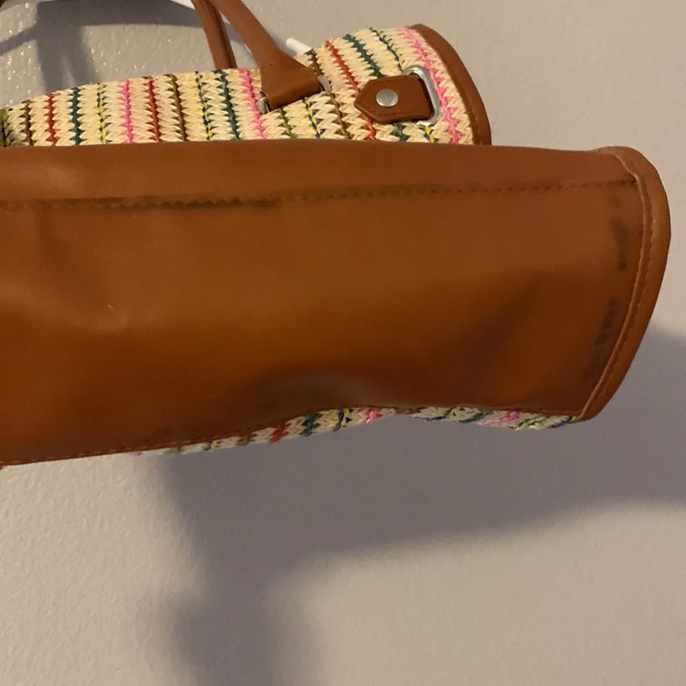 Colorful Handbag Woven Shoulder Bag Leather Bottom Purse Magnetic Pink - Image 4