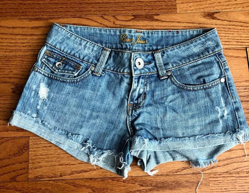 Jeans Distressed Cuff Low Rise Light Blue Denim Shorts Women’s Size 24 - Image 6