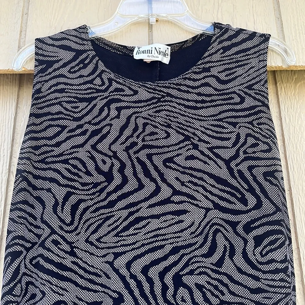 Ronnie Nicole by Ouida maxi dress Size 14 - Image 2