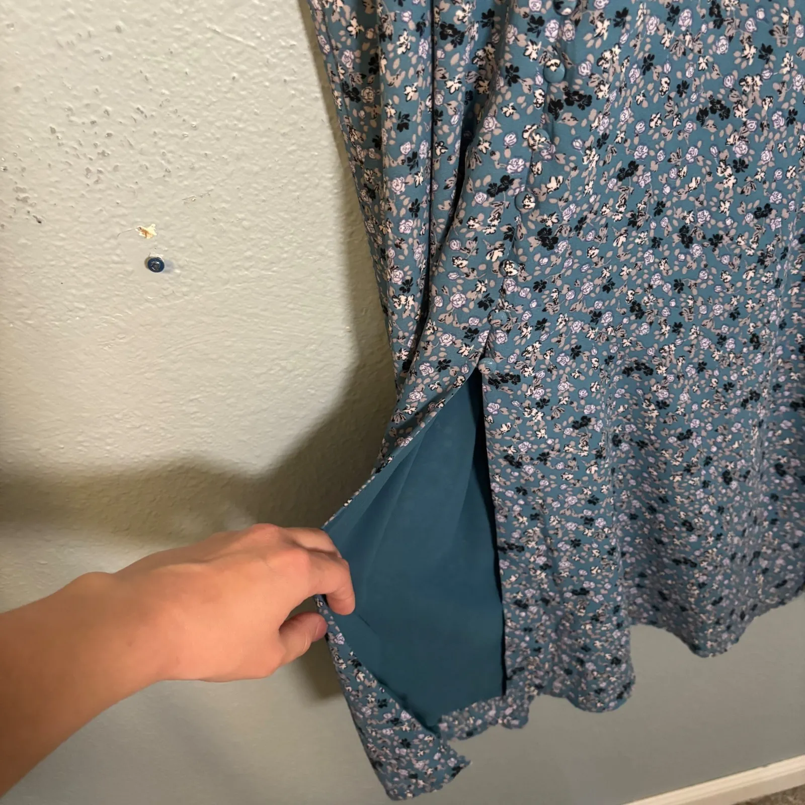 Böhme Floral Print Midi‎ Dress Blue Button Front Slit Cottagecore Women's Small - Image 6