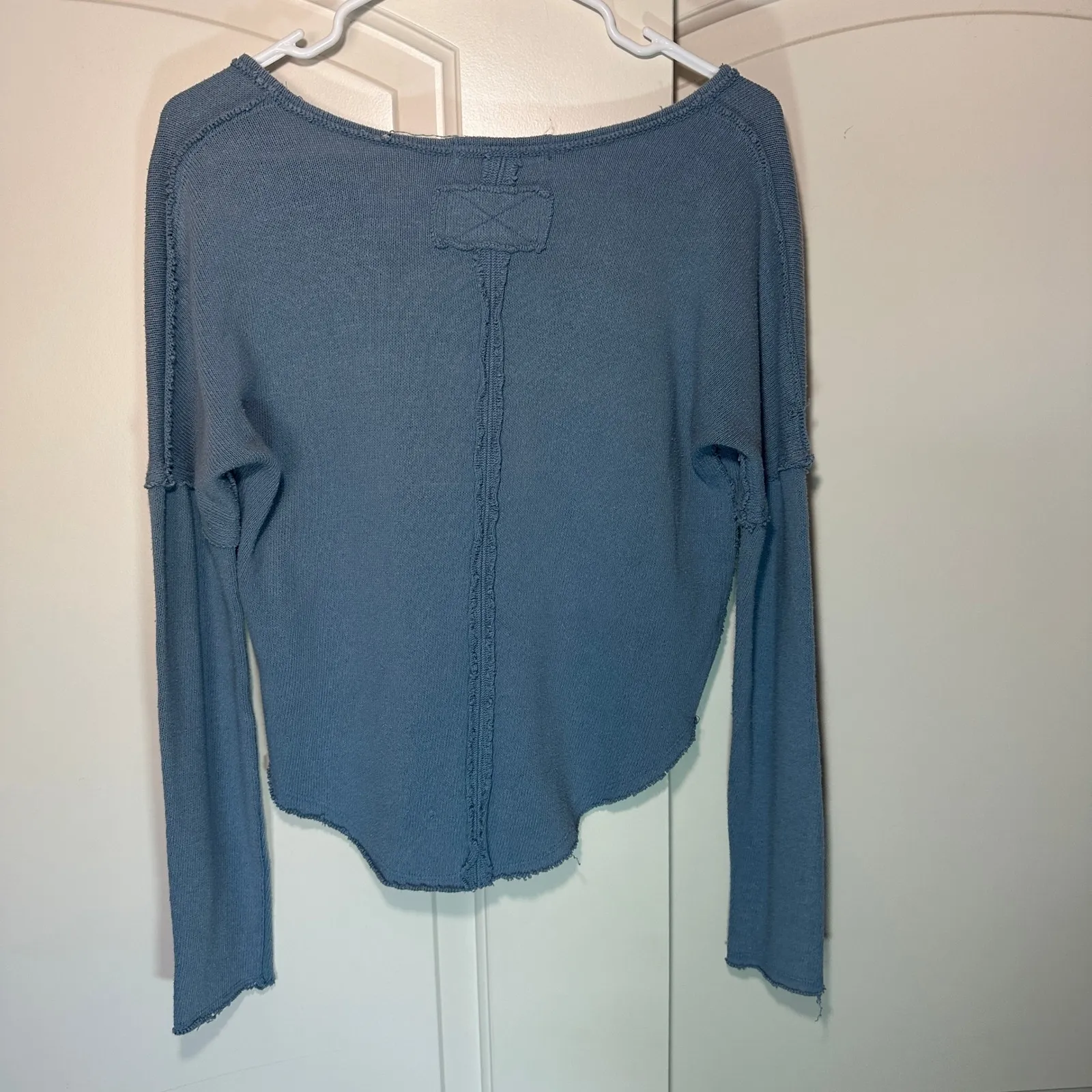 Free People Come & Get It‎ Cotton Blend V-neck Top Blue Metal We the Free Small - Image 5