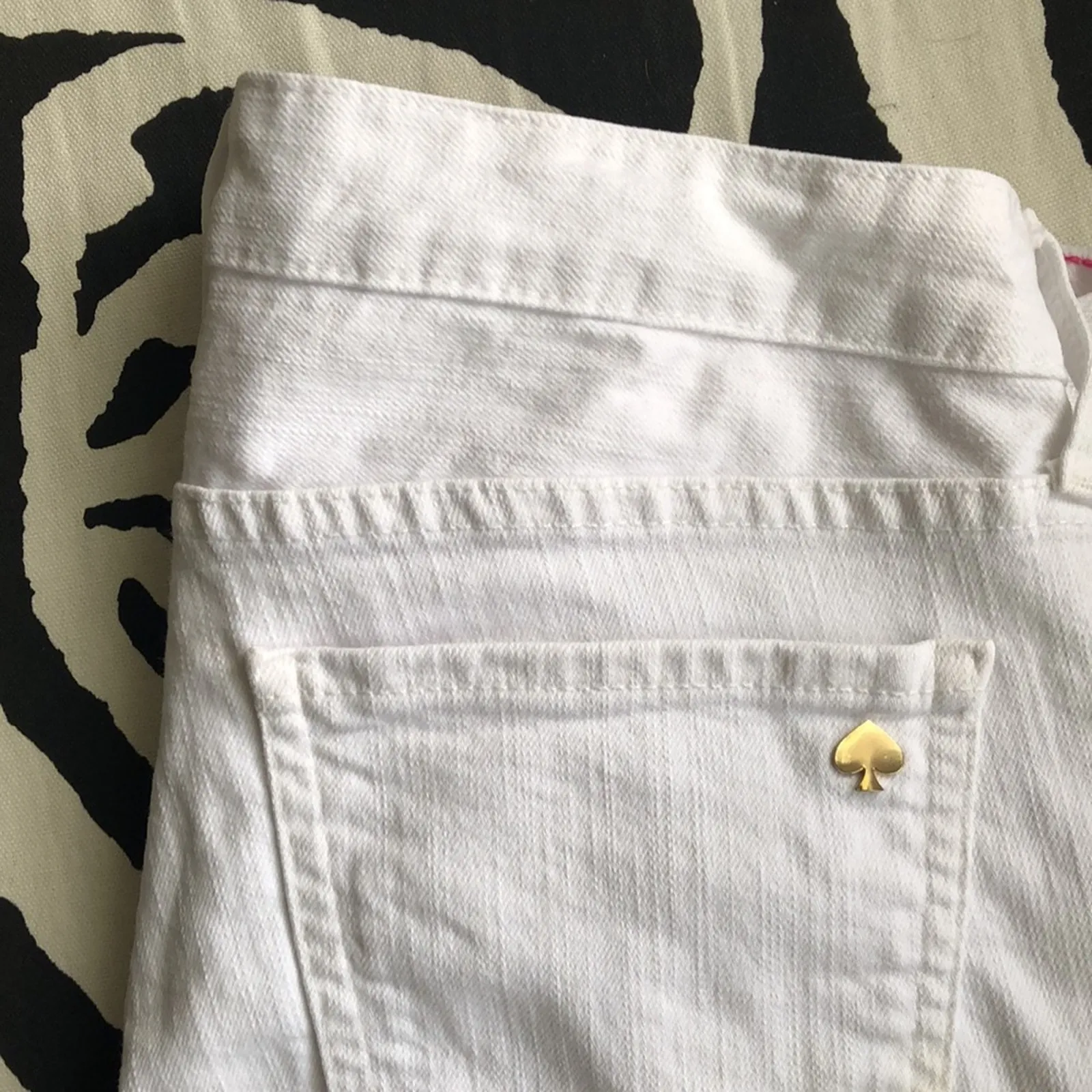 Kate Spade White Skinny Jeans (Brooke Street) Size 28 - Image 4