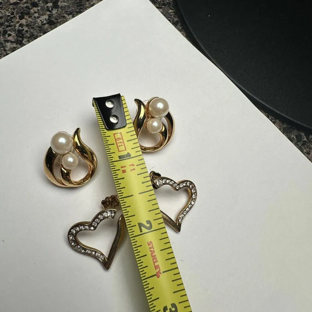 Avon Gold Tone Pierced Stud Earrings Lot - Image 2