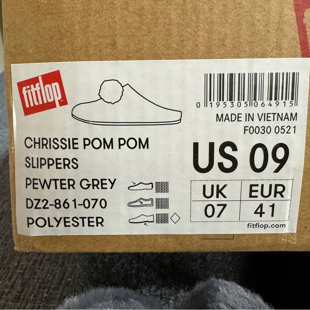 Fit Flop Women’s Chrissie Pom Pom Slippers - Image 16