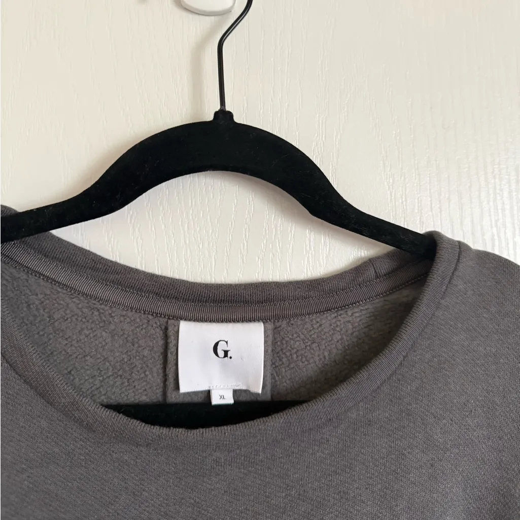 G. Label by Goop Torres Puff Sleeve Sweatshirt in grey Gray Size XL - Image 4