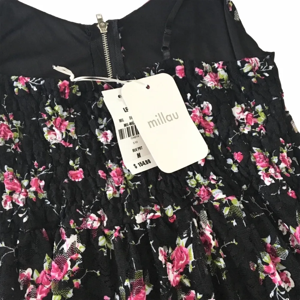 new LF Millau 𑁍 Floral Print Lace Babydoll Dress 𑁍 Black with Pink Flowers 𑁍 - Image 7