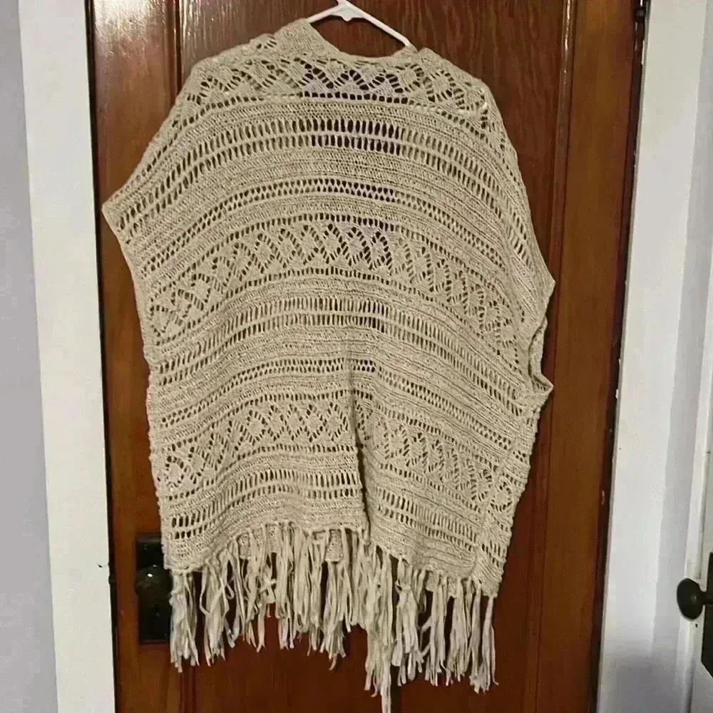 Forever 21 Sweater - Image 2