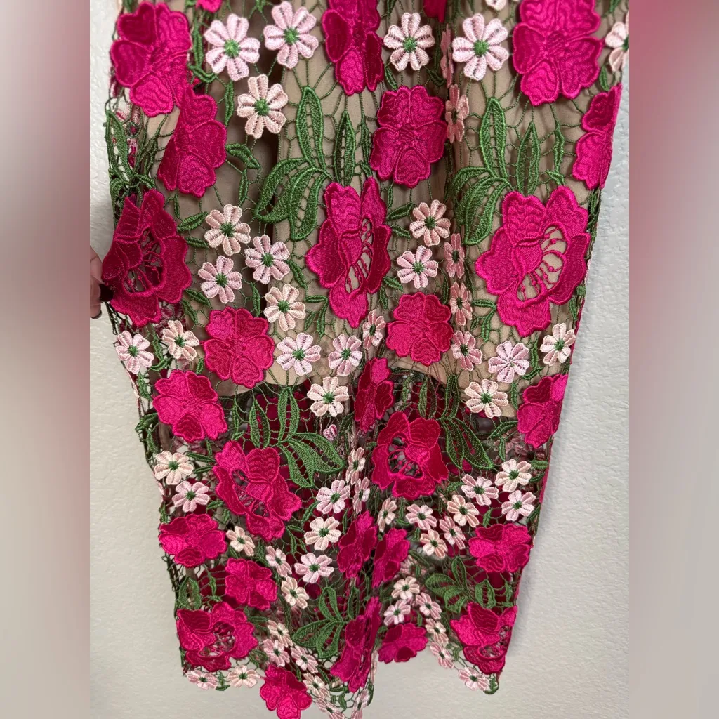 Dress The Population Aurora Floral V Neck Crochet Midi Dress size Small $375 - Image 8