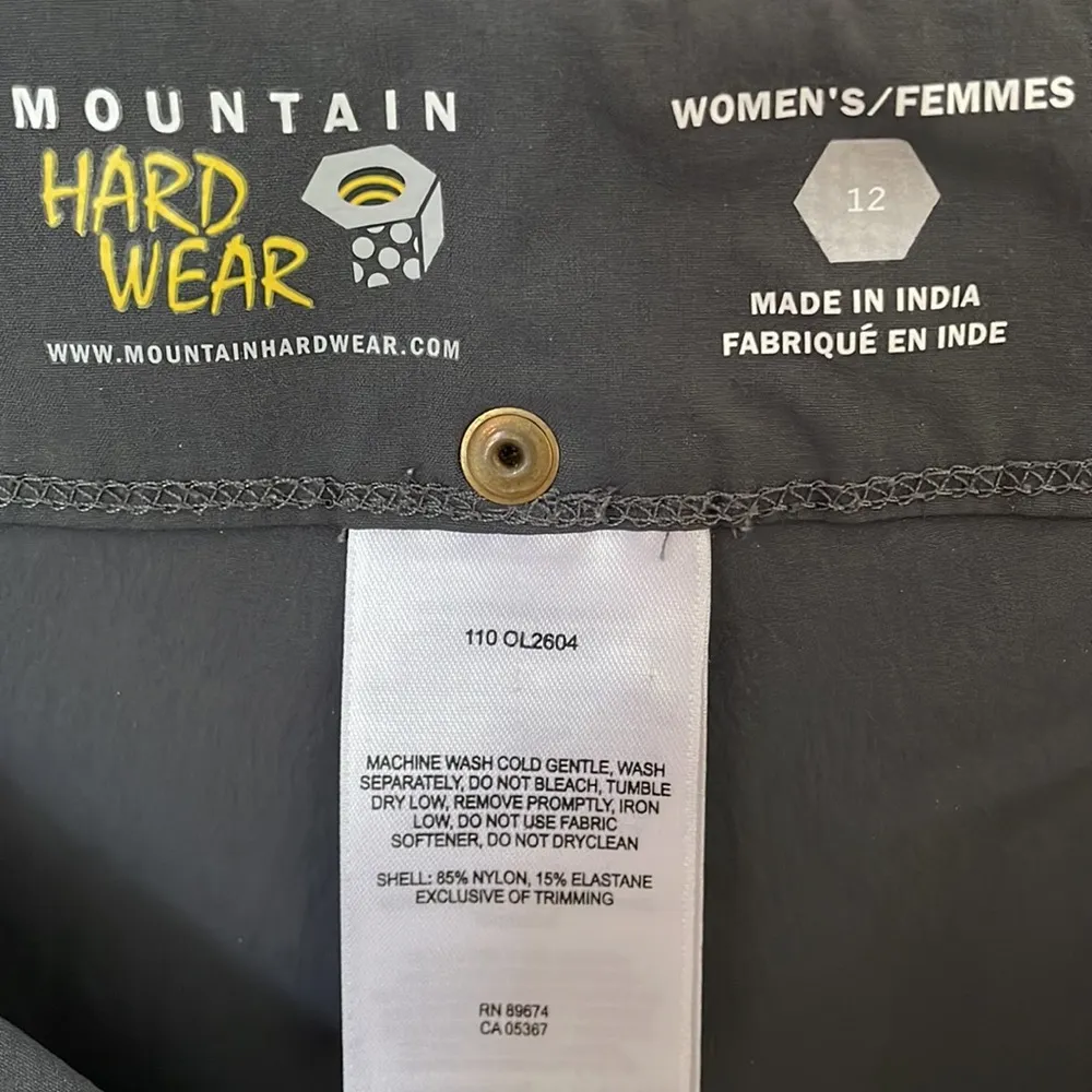 Mountain Hardwear Gray Bermuda Hiking Shorts 12 - Image 5