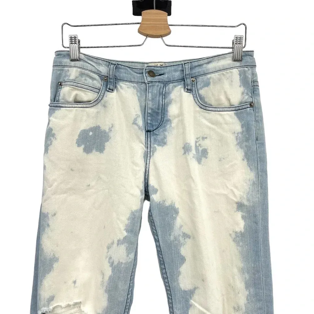 Haute Hippie Denim Outstanding Acid Wash Bleached Boyfriend Jeans Size‎ 26 - Image 2