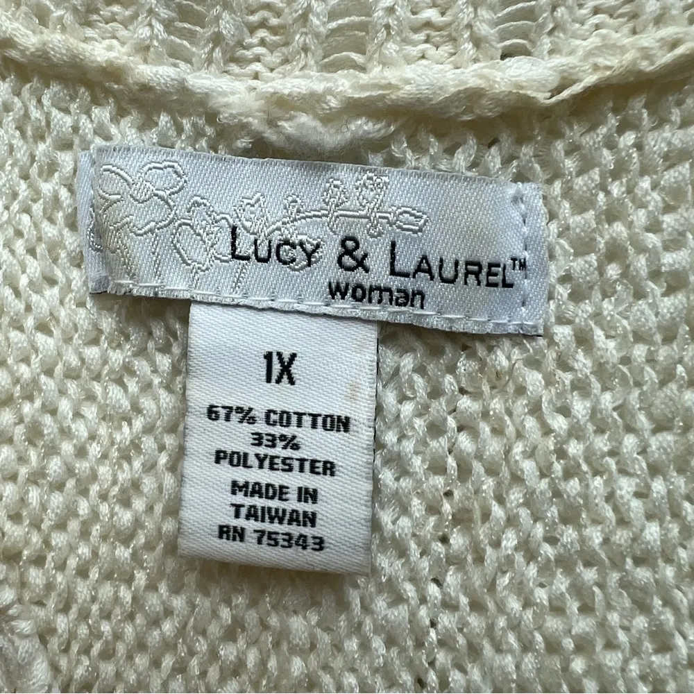 Lucy & Laurel Ivory Single Button Short Sleeve Cardigan - Image 5