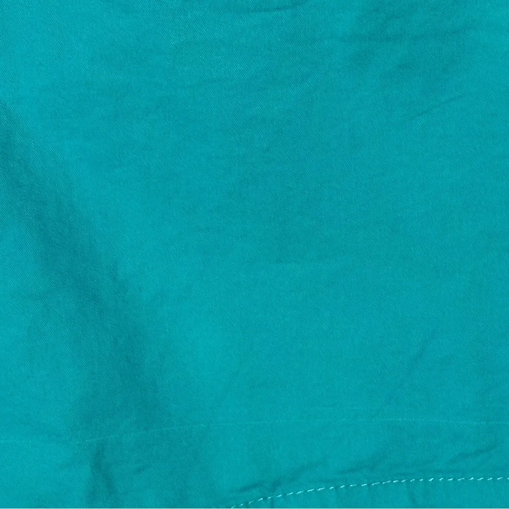 Old Navy Teal Chino Shorts - Image 8