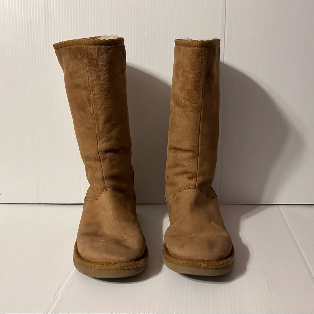 UGG S/N 5119 brown leather skeepskin lined tall boots women size 6 - Image 3