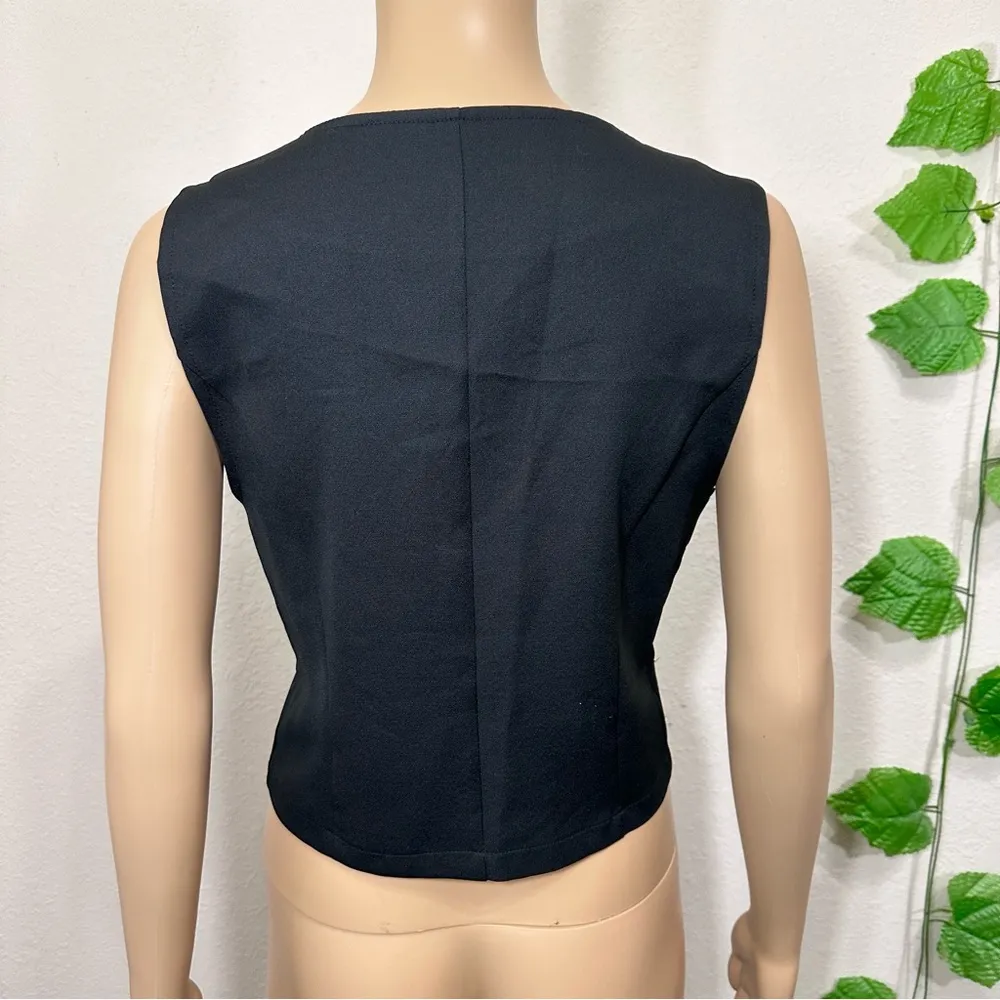 Black Vest NWOT Size M - Image 6