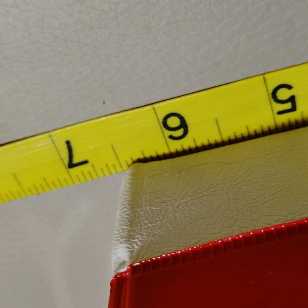 MCM Vinyl Handbag Vintage 1950s White Red Turn Lock Closure Handle Storage Case - Image 5