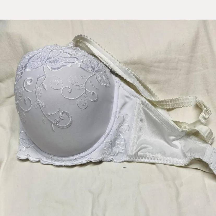 Maidenform White Floral Lace Bra - Image 6