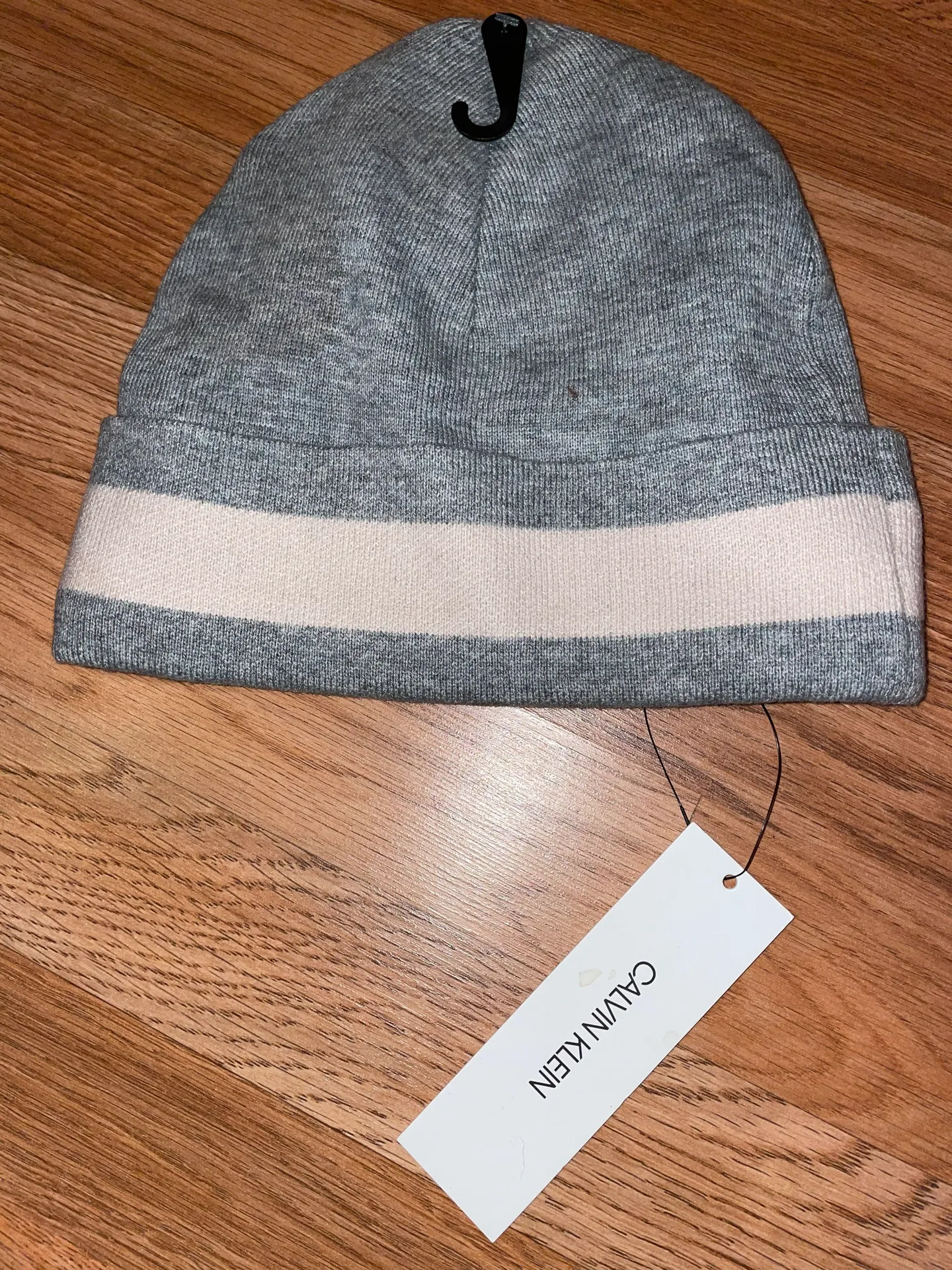 Calvin Klein Hat Scarf Set - Image 3