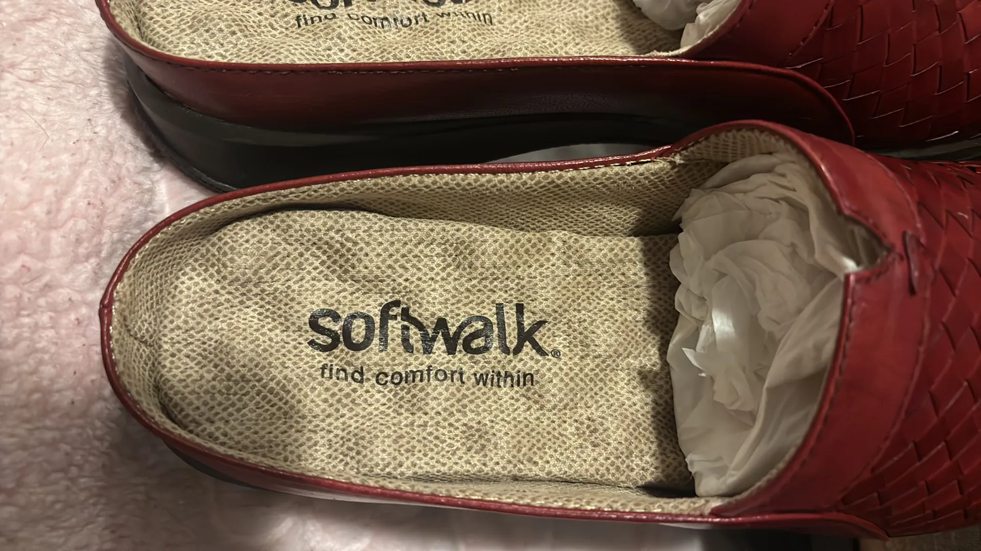 Softwalk  comfortable shoe - Image 3