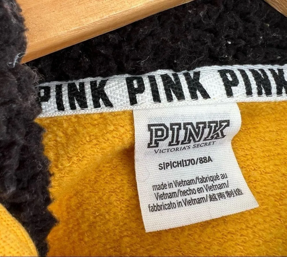 PINK Victoria Secret sherpa Hoodie Size Small - Image 8
