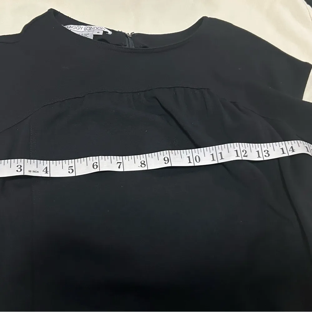 Evening gown Elegant Black Evening Gown size 6 great shape, preowned - Image 5