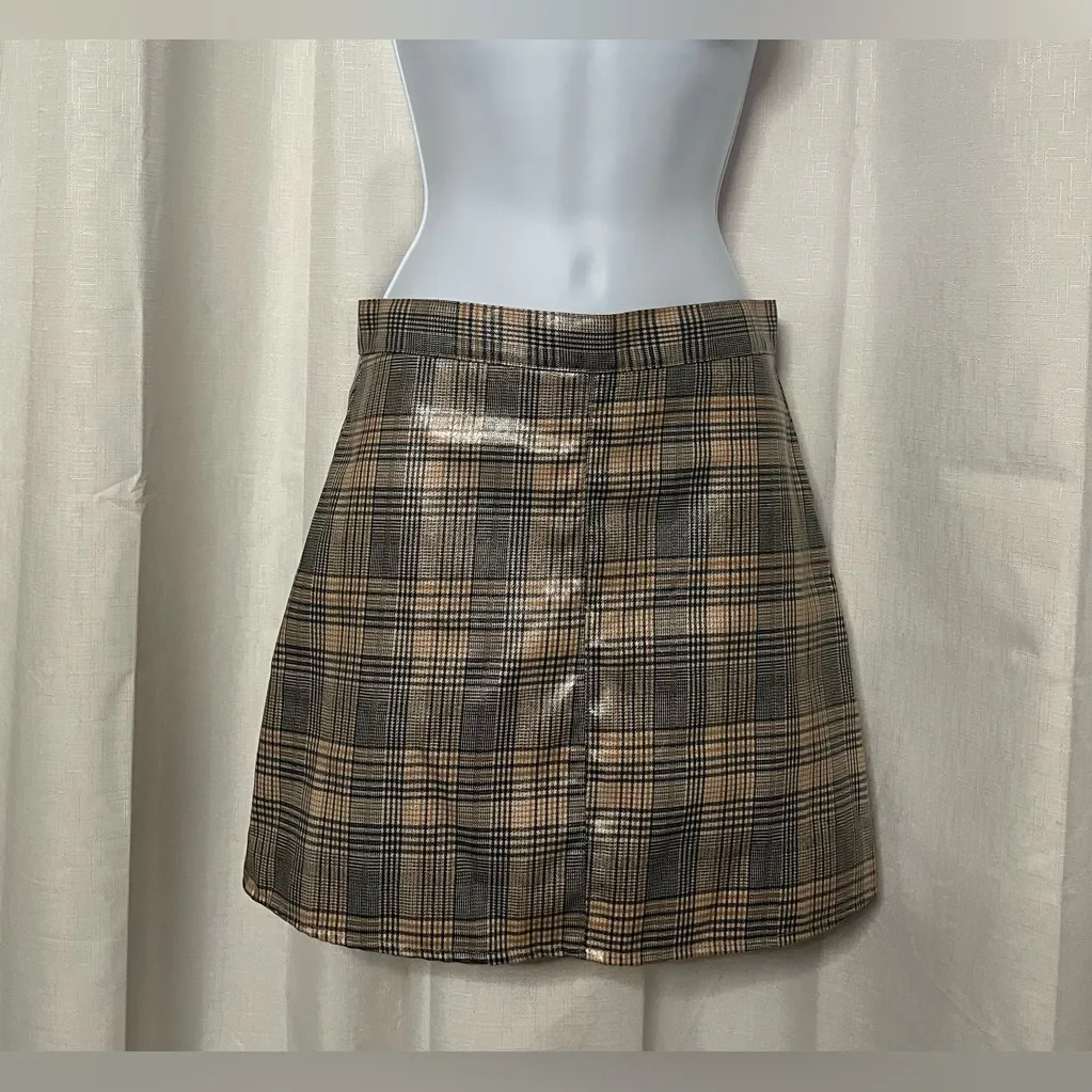 Storets Women’s Plaid Mini Skirt 100% Polyester Size Small - Image 2