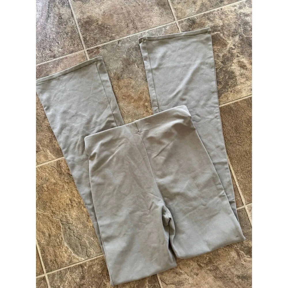Skims Outdoor High Waisted Flare Leggings Taupe Size Small - Image 11