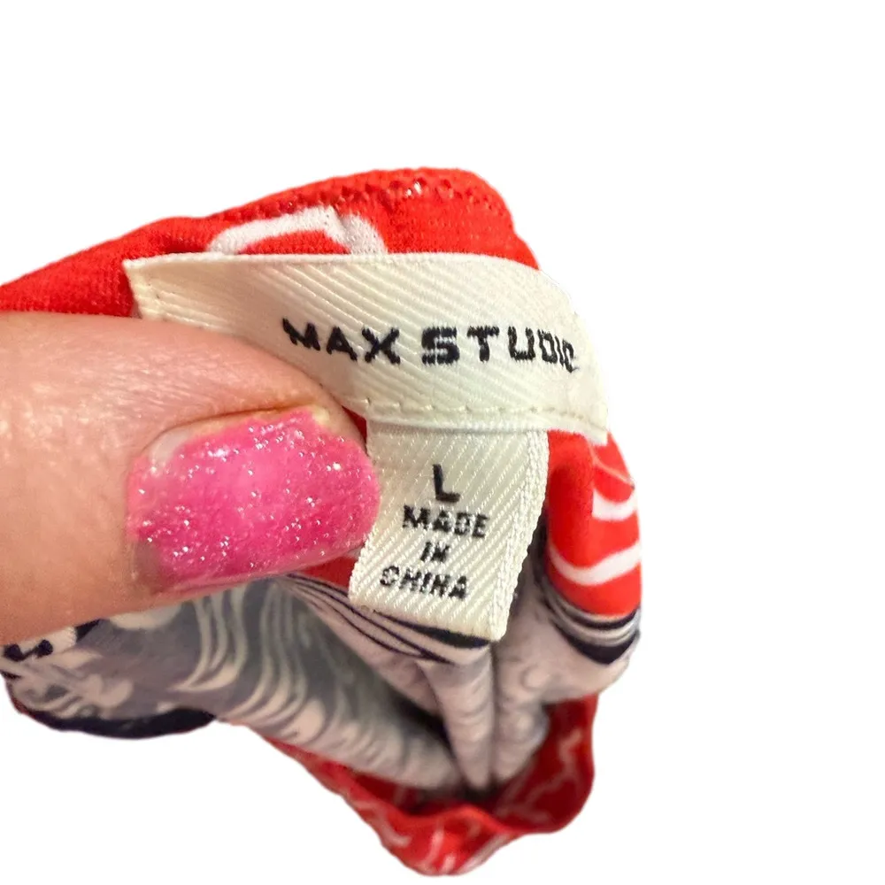 Max Studio Black and White Sleeveless Tank Top - Image 4