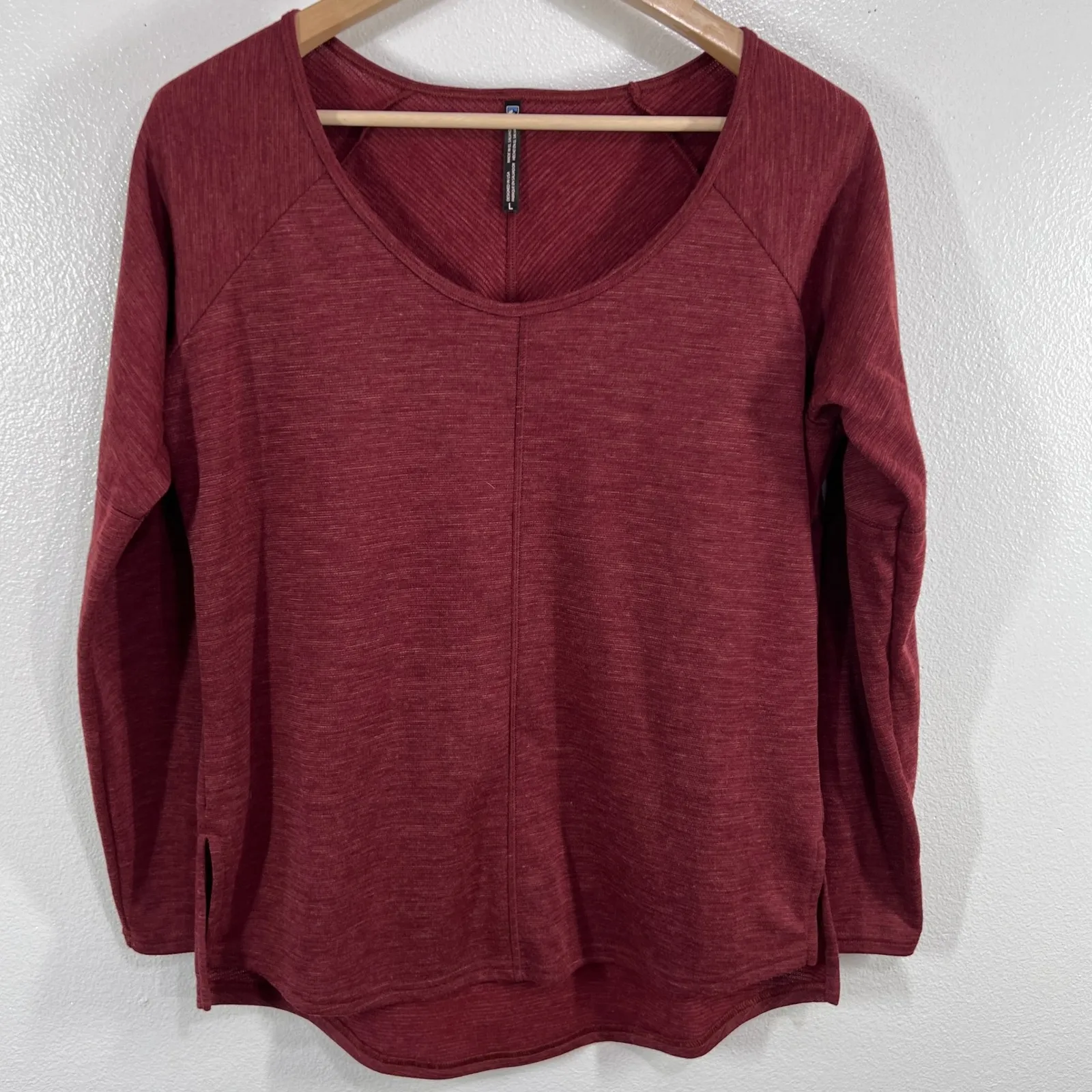KUHL Womens Virgin Wool Blend Long Sleeve Top Red Scoop Neck Pullover Size Large - Image 3