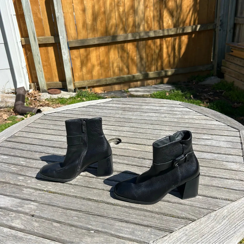 Paul Green Block Heel Belted Black Leather Nirvana Ankle Boot size US 8.5 - Image 4