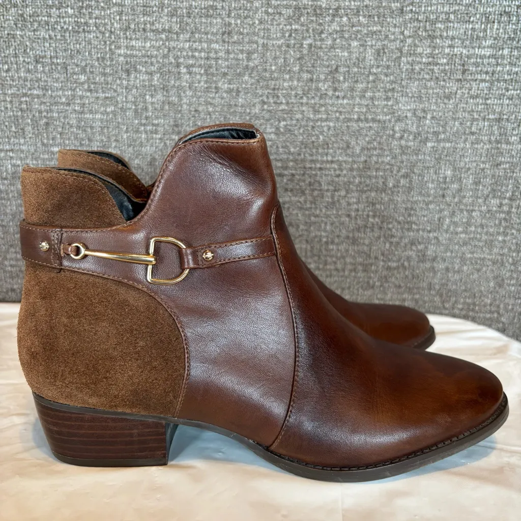 Lands End Ankle Boot‎ Women's Size 7 B Tobacco Brown Suede Leather Gold Buckle - Image 2
