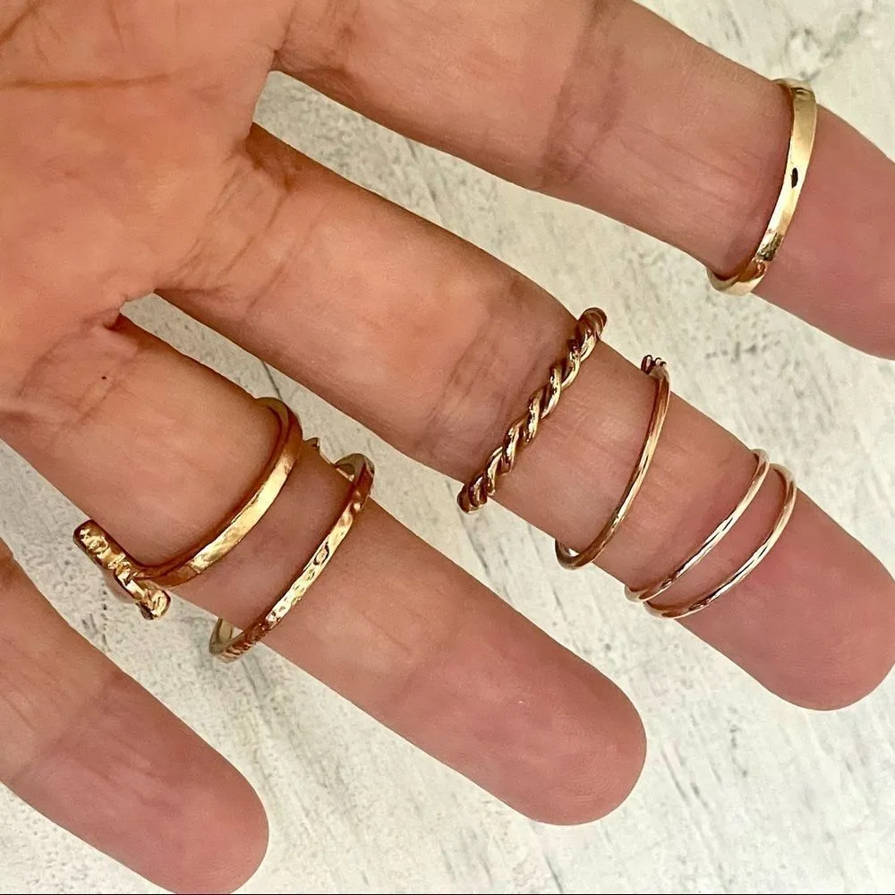 Gold tone ring bundle of 6 - Image 5