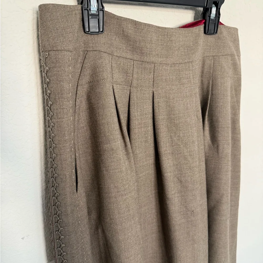 Elie Tahari Pleated Embroidered Wool A Line Skirt Size 10 Light Brown - Image 3