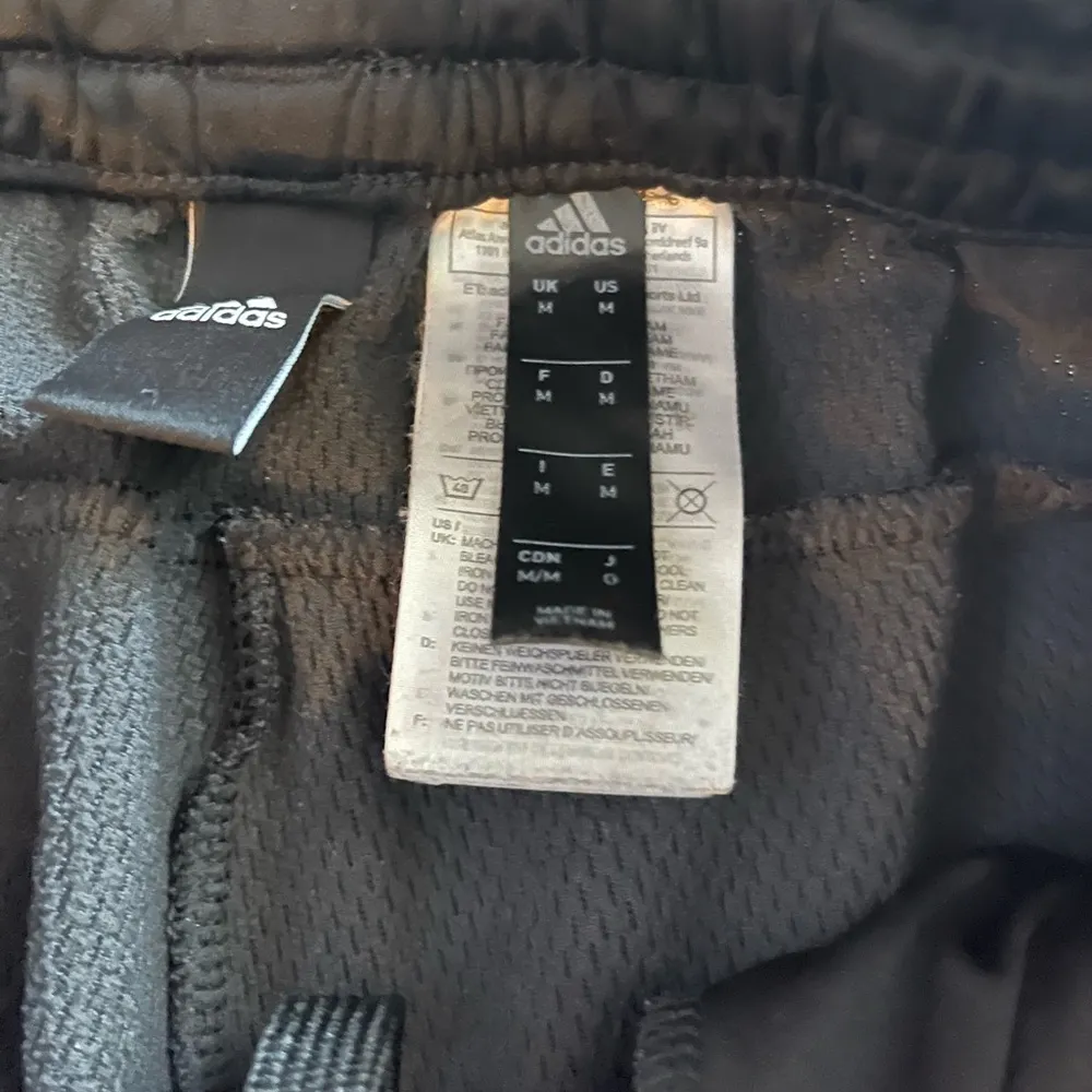 Adidas black sweatpants size medium - Image 2