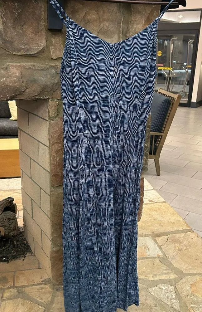 Old Navy dress-side zip-comfy flowing beautiful design-size large - Image 3