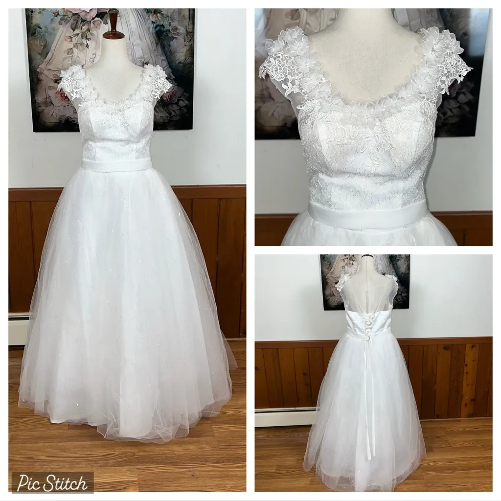 Gorgeous Boutique Tulle Wedding Gown! - Image 2
