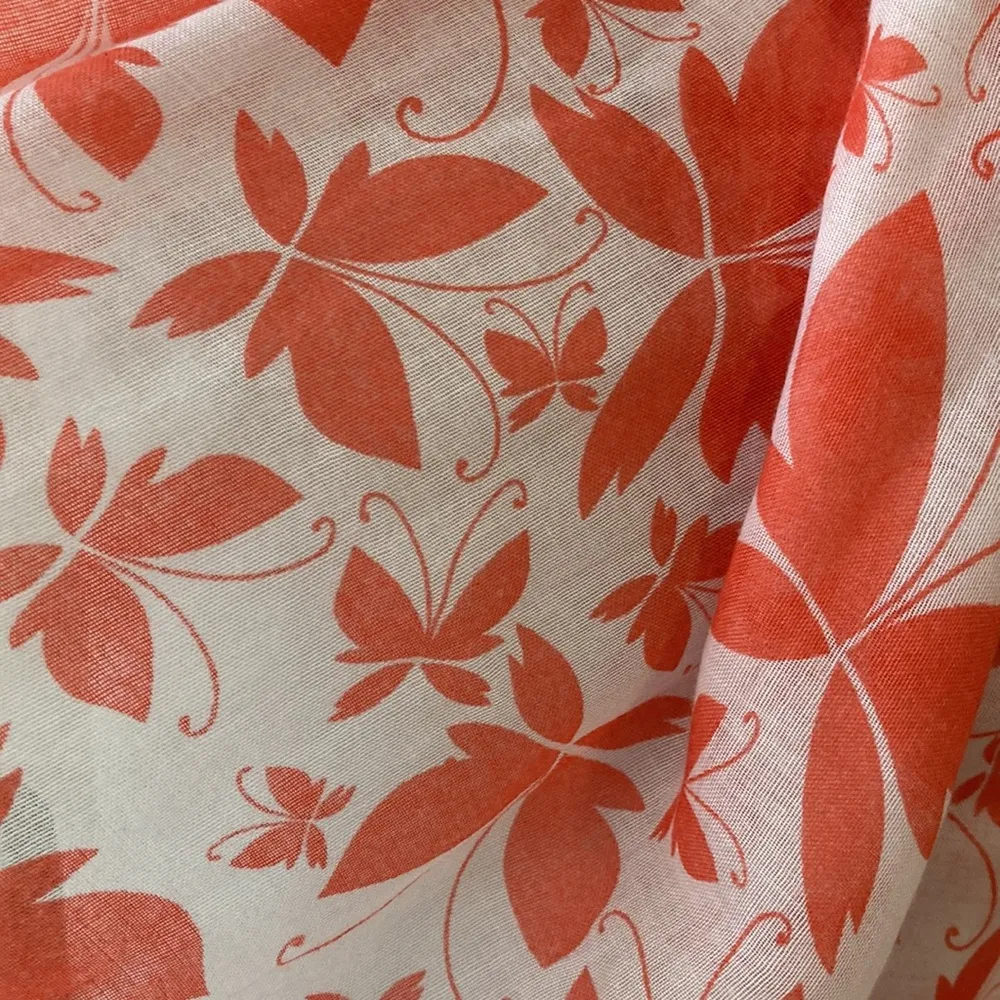 [label free] Scarf/wrap with all over butterfly design. - Image 3