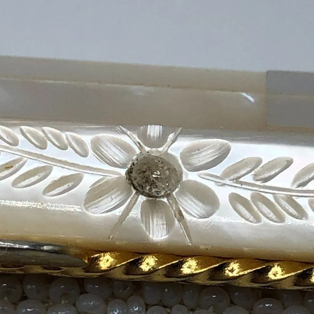 Vintage Mother of Pearl Beaded White Created by Mr John Japan Evening Bag - Image 6