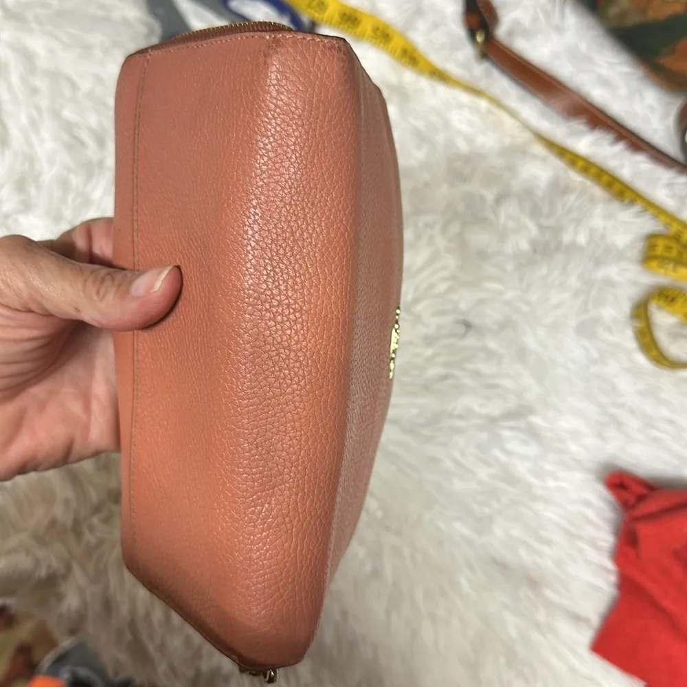 Coach Texture Accordion Zip Around Leather Wallet - Pink vintage - Image 3