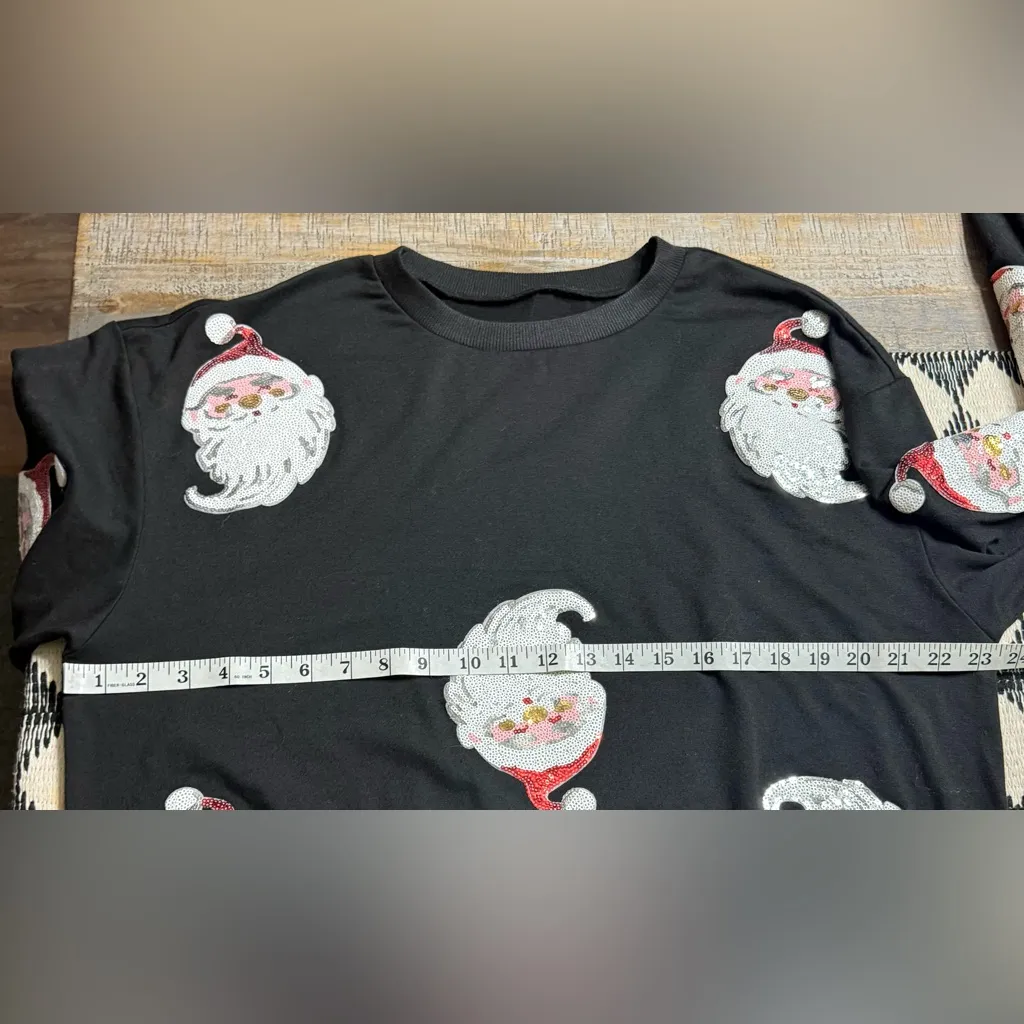 Black Santa Claus Sequined long sleeve top Size L - Image 7