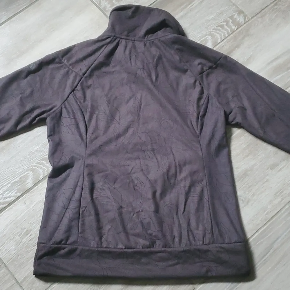 The North Face 1/4 Zip High Collar Pullover - Image 14