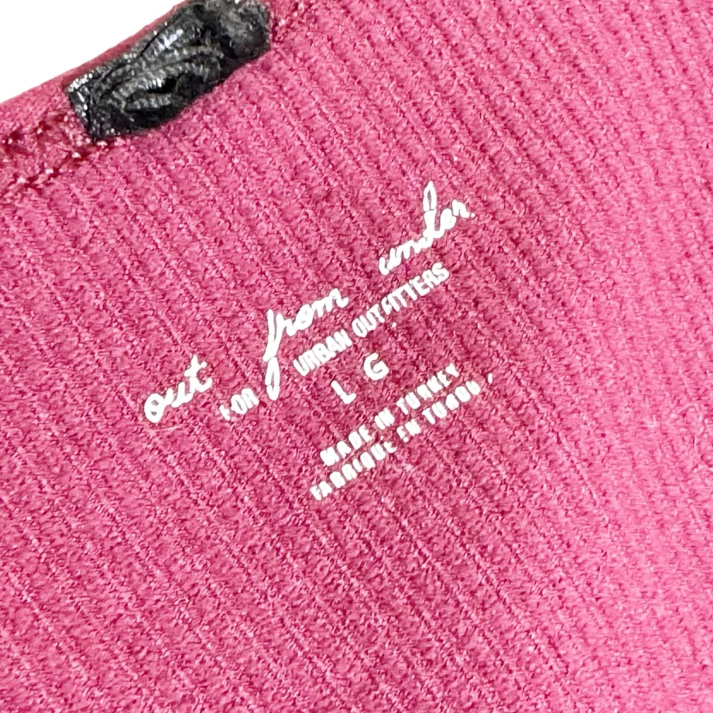 Urban Outfitters Out From Under Seamless Ribbed Deep V-Neck Cropped Top size L - Image 2