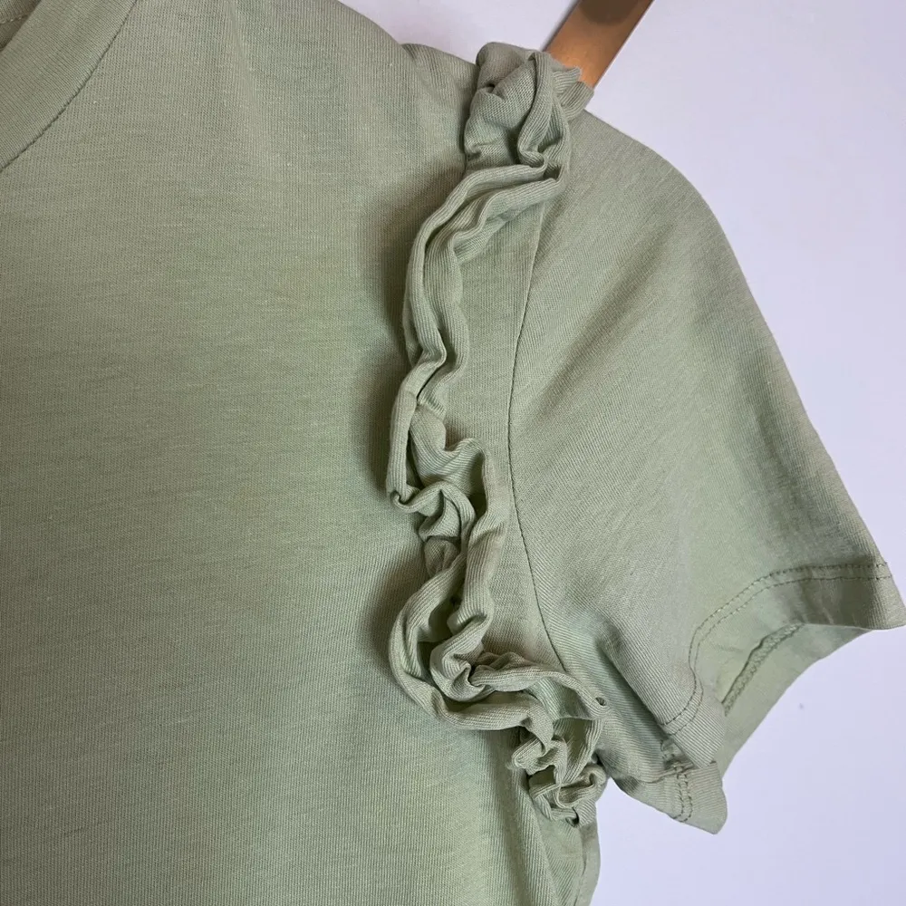 Zara Green Ruffle Trim Crop Tee Small - Image 2