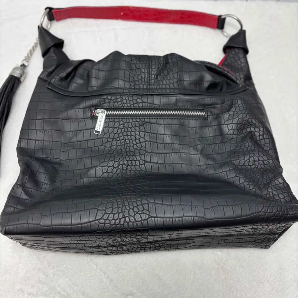 Carlos Falchi Vintage black
Soft Leather Drawstring CROSSBODY Bag Black - Image 8