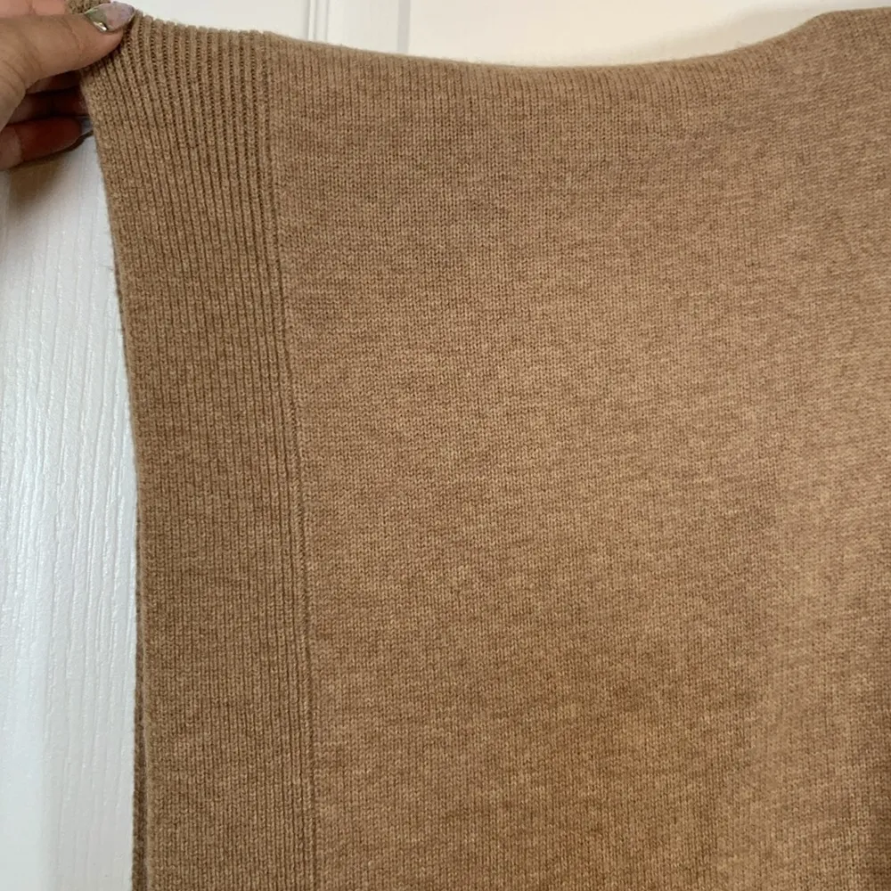 Boss Hugo Boss Carmel Tan Wool Cashmere Poncho Sweater OSFM EUC #3584 - Image 3