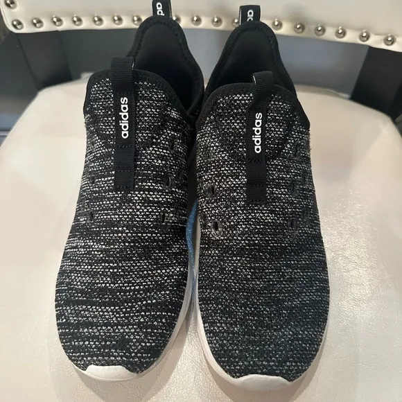 adidas Cloudfoam Pure Core Black Women’s Shoes Size 8 EUC Missing Laces Walking - Image 2