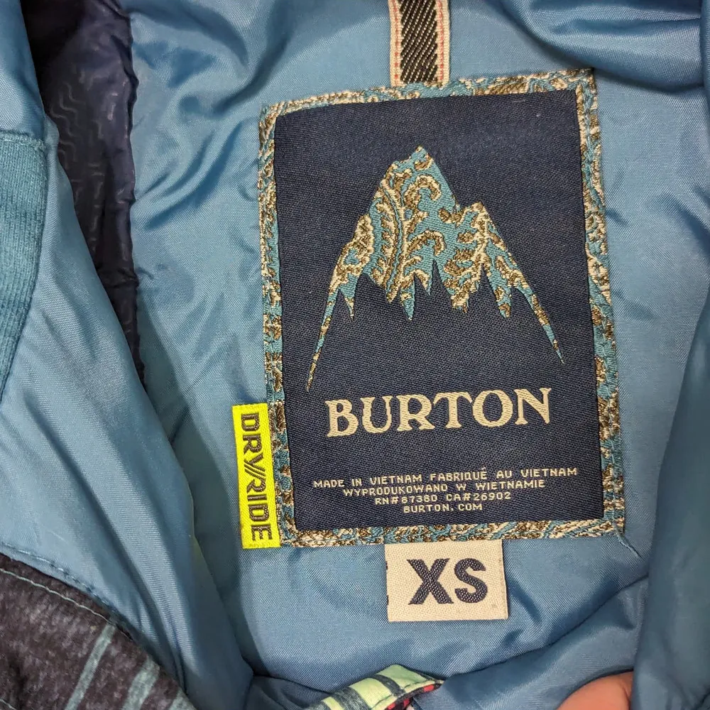 Burton Cassidy Jacket Snowboarding Ski Coat Striped Da Nang Dryride Pink Green - Image 4